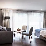 Bed & Breakfast Nuhr Medical - & Restaurant - Ab 3 Naechte Vom 20 Mai Bis 25 Mai Inklusive Halbpension Mit 4 Gaenge Menue Yoga & Massage - Fuer Buchungen, Fragen Oder Sommerangebote Kontaktieren Sie Uns Gerne Senftenberg