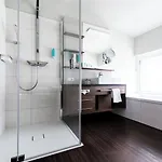 Nuhr Medical - Hotel&restaurant - Genießen Sie Ab 2 Nächte Im Zeitraum Von 23 Bis 26 April Ein Kostenloses Weinfrühling-ticket Pro Person Bed and breakfast