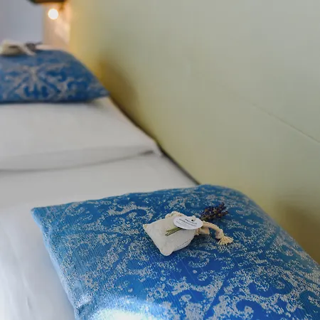 Nuhr Medical - & Restaurant - Ab 3 Naechten Im Zeitraum Vom 06 Juli Bis 30 August Geniessen Sie Pro Person Eine Kostenlose Massage-unser Naturteich Steht Ihnen Taeglich Von 10 Uhr Bis 18 Uhr Zur Verfuegung Inklusive Getraenke