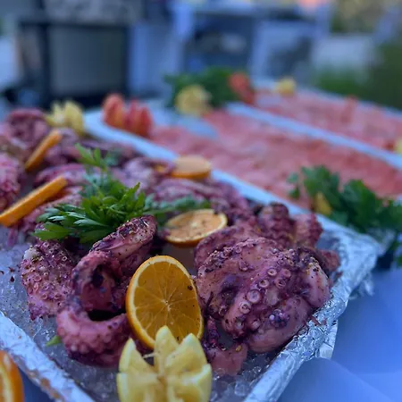 Bed & Breakfast Nuhr Medical - & Restaurant - Ab 3 Naechten Im Zeitraum Vom 06 Juli Bis 30 August Geniessen Sie Pro Person Eine Kostenlose Massage-unser Naturteich Steht Ihnen Taeglich Von 10 Uhr Bis 18 Uhr Zur Verfuegung Inklusive Getraenke Senftenberg