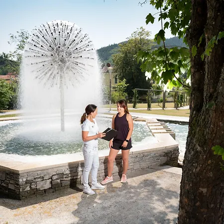 Bed & Breakfast Nuhr Medical - & Restaurant - Ab 2 Naechten Vom 23 Oktober Bis 26 Oktober, Kostenlose Rueckenmassage, Sauna & Pool Steht Ihnen Taeglich Von 7 Uhr Bis 20 Uhr Zur Verfuegung Kostenloser Late Check-out