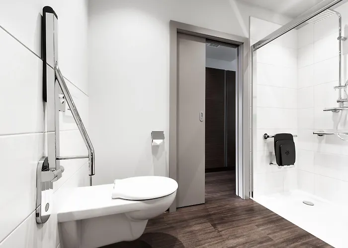 Nuhr Medical - Hotel & Restaurant - Ab 3 Naechte Vom 20 Mai Bis 25 Mai Inklusive Halbpension Mit 4 Gaenge Menue Yoga & Massage - Fuer Buchungen Oder Bei Fragen Kontaktieren Sie Uns Gerne Senftenberg